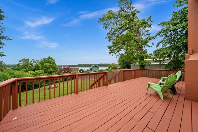 16578 Cypress Lane, Rogers, AR 72756