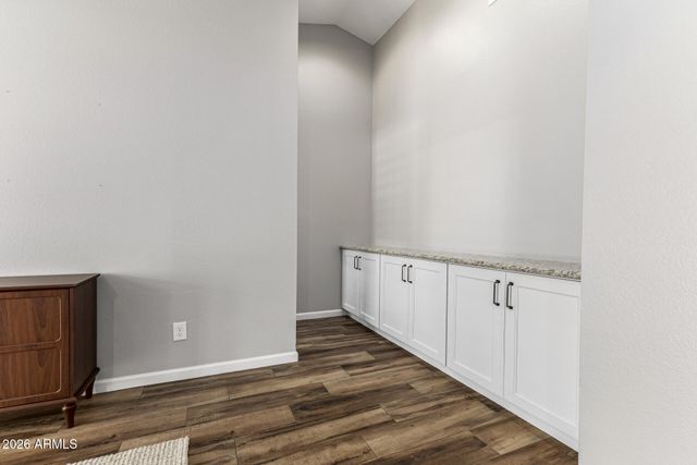 2330 W MYRTLE Drive, Chandler, AZ 85248