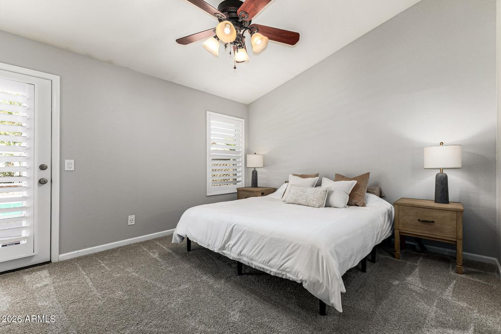 Image 14 of property listing at 2330 W MYRTLE Drive, Chandler, AZ 85248