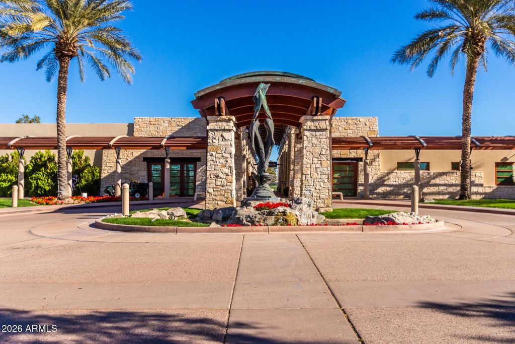 Image 37 of property listing at 2330 W MYRTLE Drive, Chandler, AZ 85248