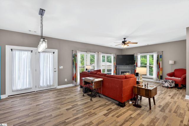129 Gano Drive, Woodruff, SC 29638