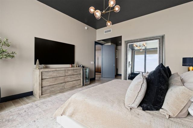 5120 MARINA WAY 16002, Tampa, FL 33611