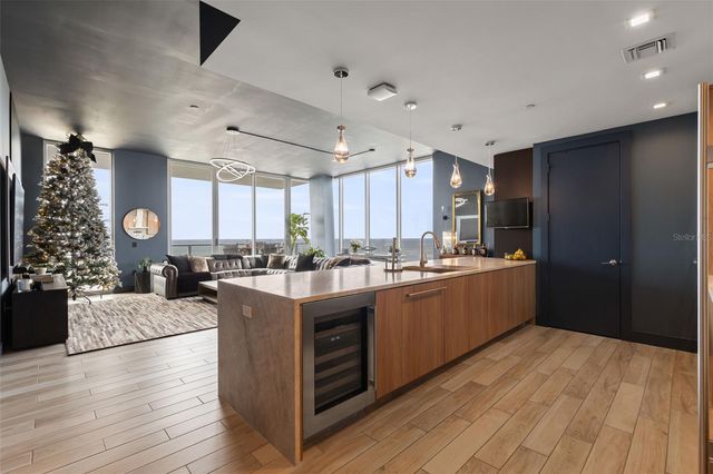 5120 MARINA WAY 16002, Tampa, FL 33611