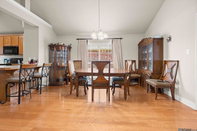 37036 Rivergate Ave, Geismar, LA 70734