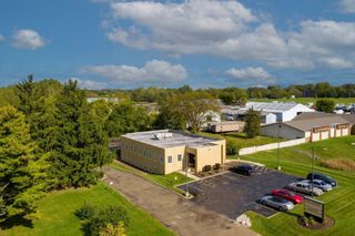 1065 Lake Avenue LL, Woodstock, IL 60098