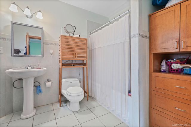94-32 77th Street, Ozone Park, NY 11416