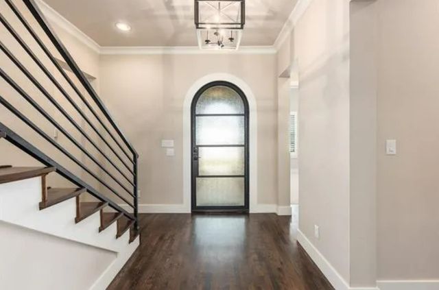 921 Vintners Court, Grapevine, TX 76051
