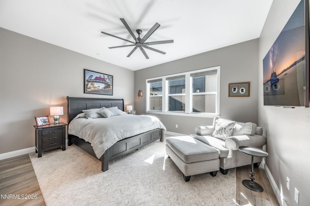 Image 14 of property listing at 2164 Kinglet Drive, Spanish Springs, NV 89441