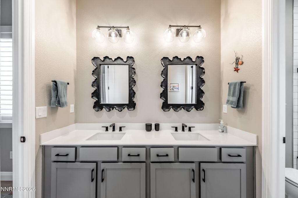 Image 22 of property listing at 2164 Kinglet Drive, Spanish Springs, NV 89441