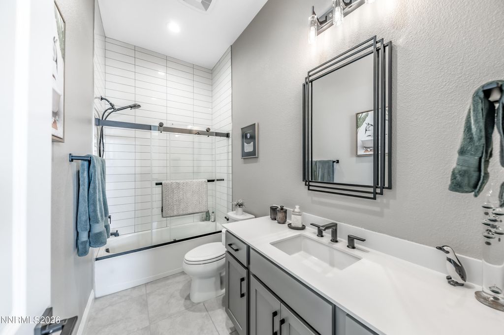 Image 27 of property listing at 2164 Kinglet Drive, Spanish Springs, NV 89441