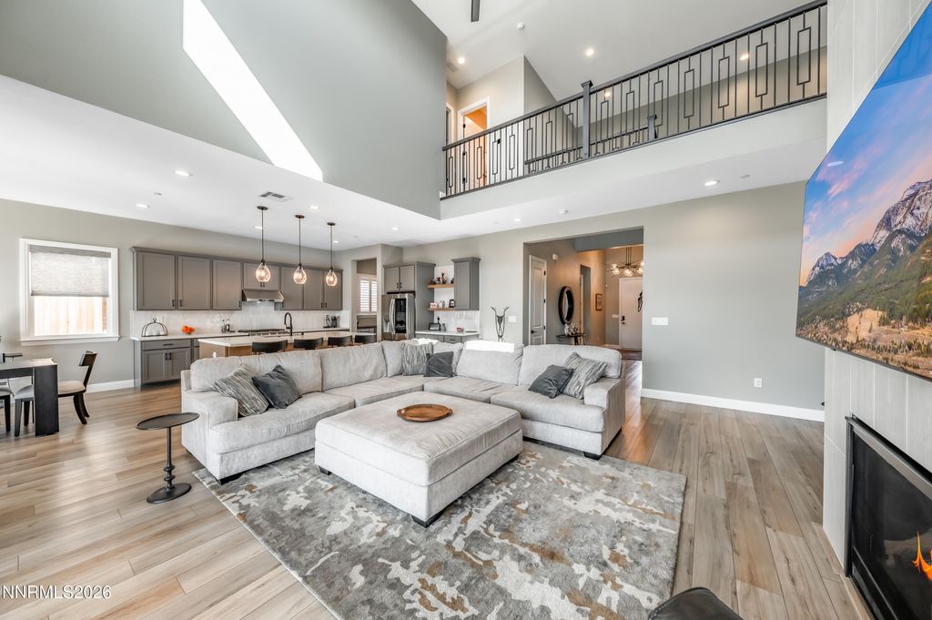 Image 7 of property listing at 2164 Kinglet Drive, Spanish Springs, NV 89441