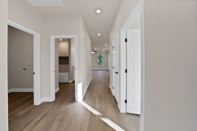 5805 Barkridge Drive, Granbury, TX 76048