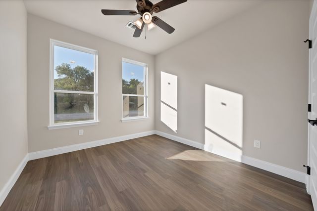 5805 Barkridge Drive, Granbury, TX 76048