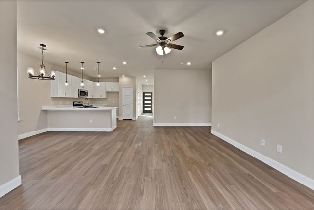 5805 Barkridge Drive, Granbury, TX 76048