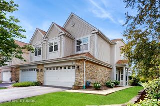 1 Clara Court, Algonquin, IL 60102