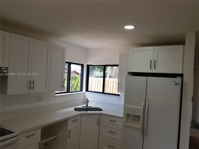 9535 SW 148th Ave Cir E 0, Miami, FL 33196