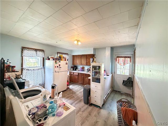 204 Saint Marks Avenue, Syracuse, NY 13204