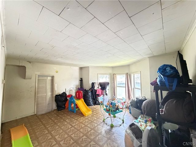 204 Saint Marks Avenue, Syracuse, NY 13204