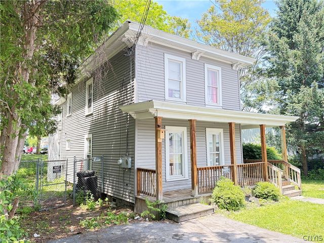 204 Saint Marks Avenue, Syracuse, NY 13204