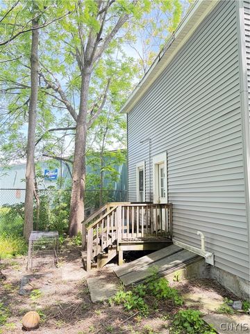 204 Saint Marks Avenue, Syracuse, NY 13204