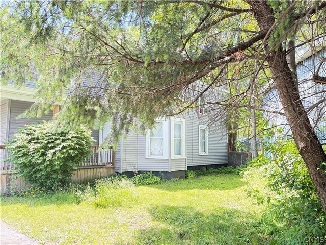 204 Saint Marks Avenue, Syracuse, NY 13204
