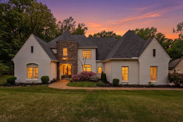 1881 RIVERDALE RD, Germantown, TN 38138