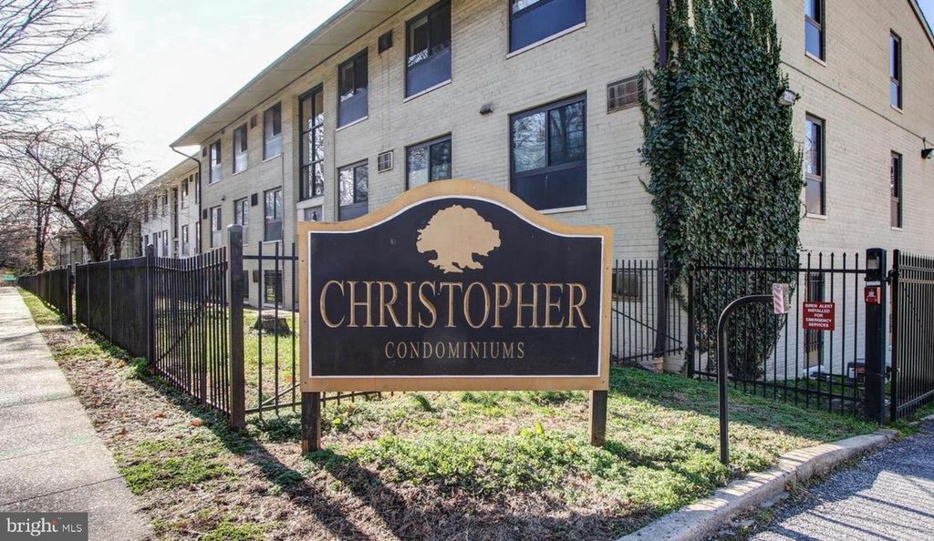 3109 NAYLOR RD SE #103, Washington, DC 20020