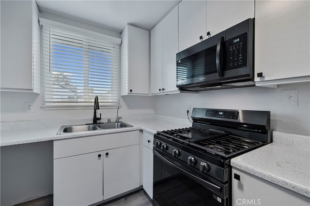 38609 Ladelle Avenue, Palmdale, CA 93550