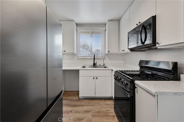 38609 Ladelle Avenue, Palmdale, CA 93550