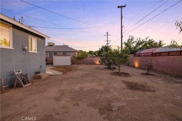 38609 Ladelle Avenue, Palmdale, CA 93550