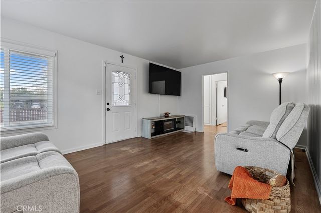 38609 Ladelle Avenue, Palmdale, CA 93550