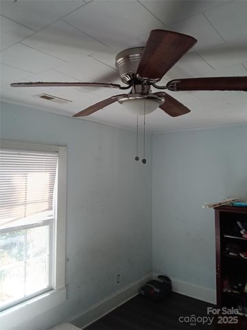 408 N Broad Street N, Gastonia, NC 28054