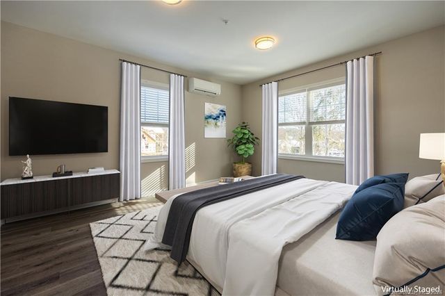 64 East Mitchell Avenue 14, Cheshire, CT 06410