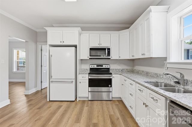 546 Baltimore Drive, Cramerton, NC 28032