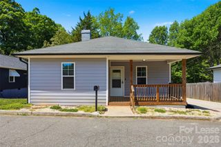 546 Baltimore Drive, Cramerton, NC 28032