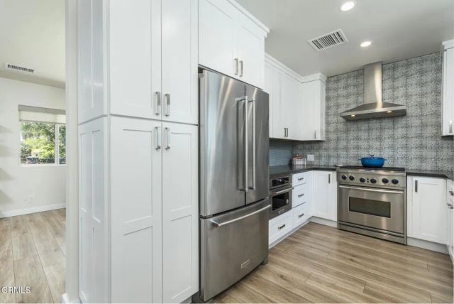 8339 Owens Street, Sunland, CA 91040
