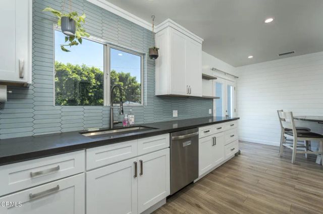 8339 Owens Street, Sunland, CA 91040