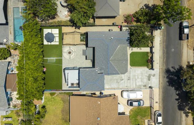 8339 Owens Street, Sunland, CA 91040