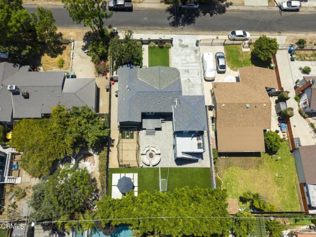 8339 Owens Street, Sunland, CA 91040
