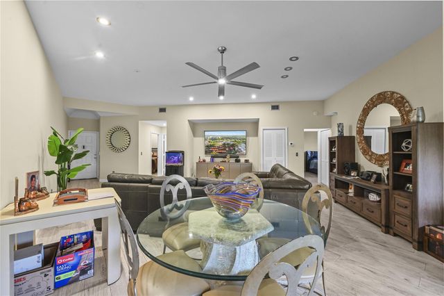 7520 La Paz Boulevard 306, Boca Raton, FL 33433