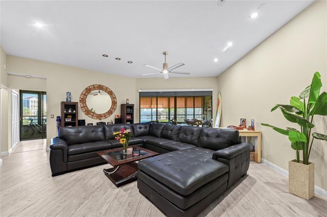 7520 La Paz Boulevard 306, Boca Raton, FL 33433