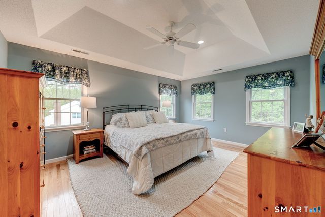 186 Imperial Drive, Glastonbury, CT 06033