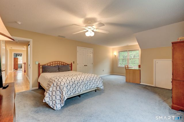 186 Imperial Drive, Glastonbury, CT 06033