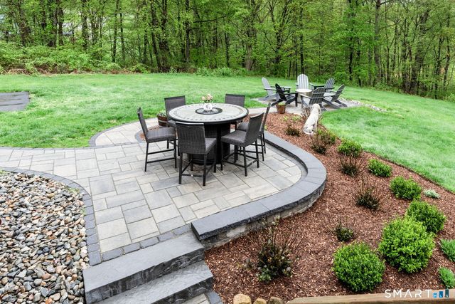 186 Imperial Drive, Glastonbury, CT 06033