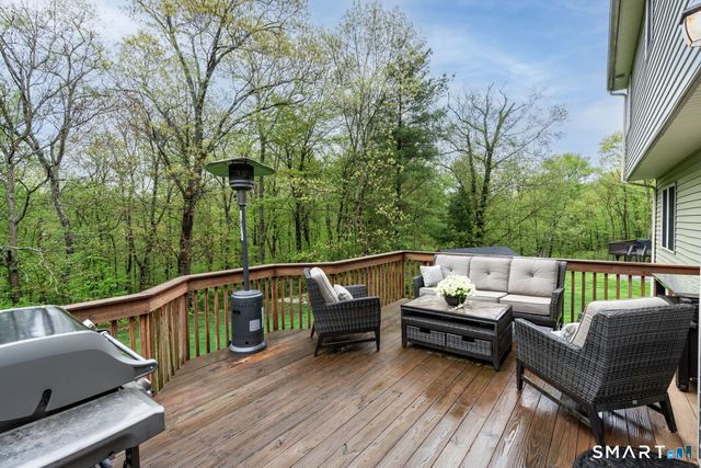 186 Imperial Drive, Glastonbury, CT 06033