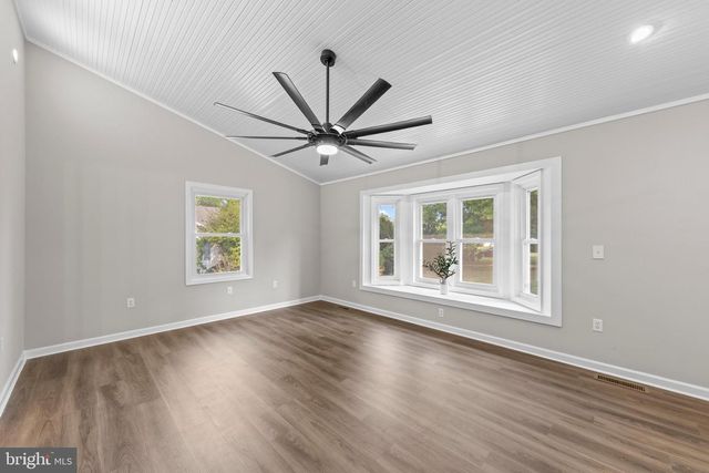 30827 WARD RD, Salisbury, MD 21804