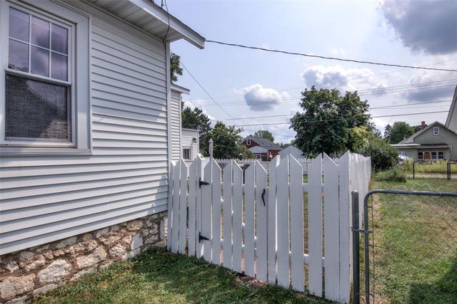 523 W Elm Street, Chippewa Falls, WI 54729