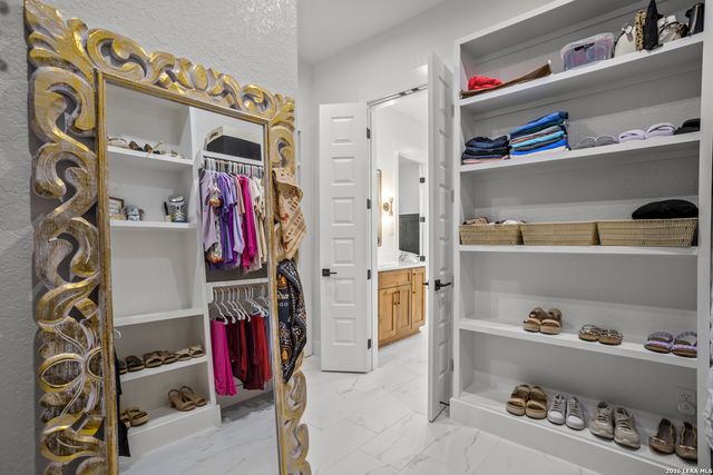 34737 Carries Creek, Bulverde, TX 78163