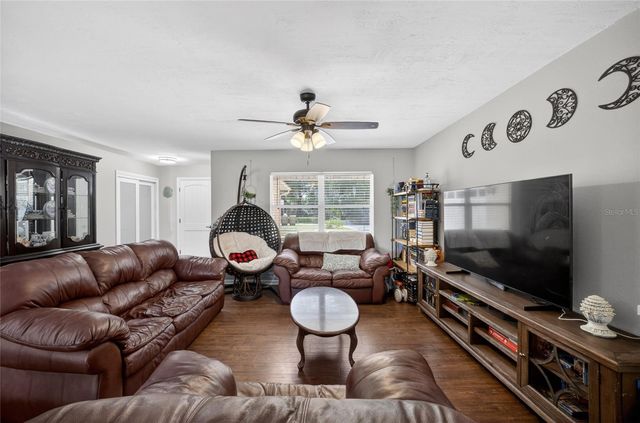 36435 VIA MARCIA, Fruitland Park, FL 34731