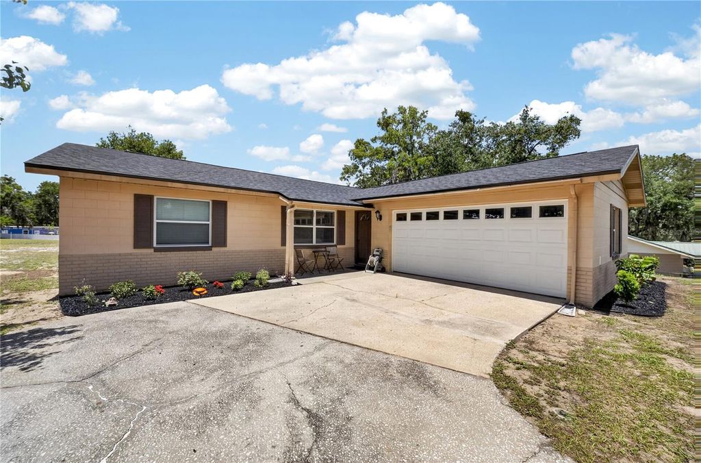 36435 VIA MARCIA, Fruitland Park, FL 34731